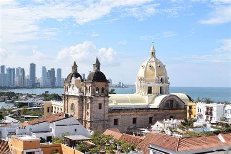 ¿Responde la Política Actual a la Cartagena Invisible? Desigualdad y Agenda Pública